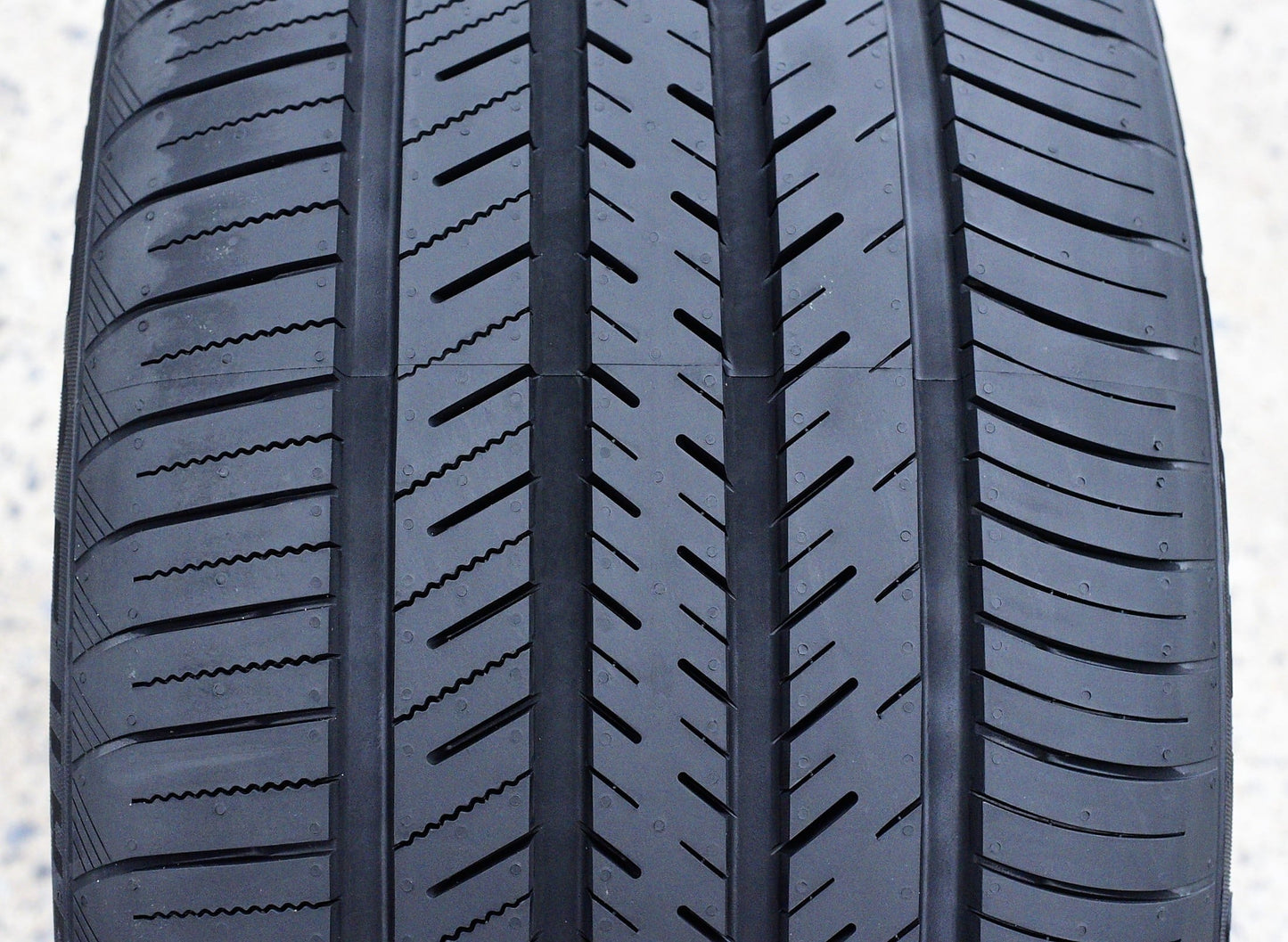 A pair of 2 (2) 255/40R20 101W XL A/S performance tires